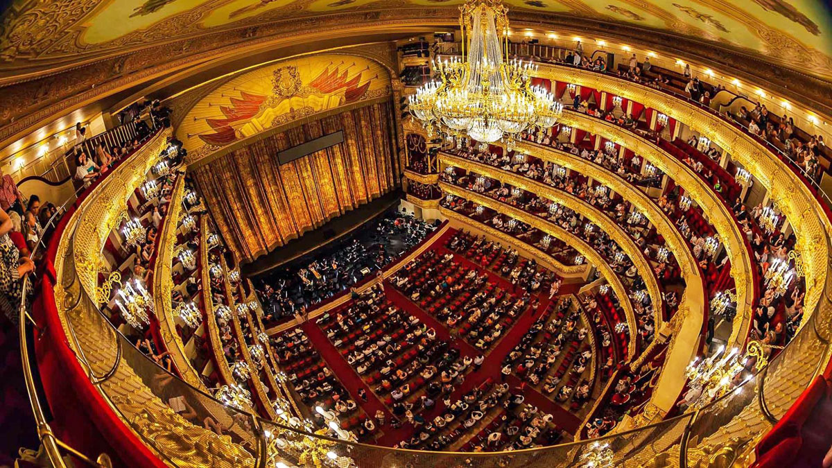 В Москве создадут единую площадку для гастрольных выступлений национальных театров