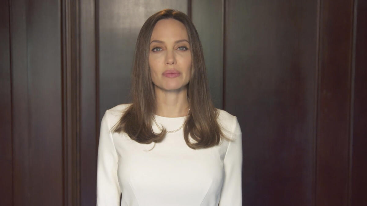 Marvel показала первые кадры фильма «Вечные» с Анджелиной Джоли и Сальмой Хайек
