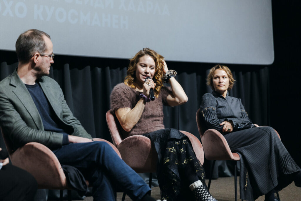 В  Санкт-Петербурге прошла премьера драмы "Купе номер 6", получившей Гран-при в Каннах