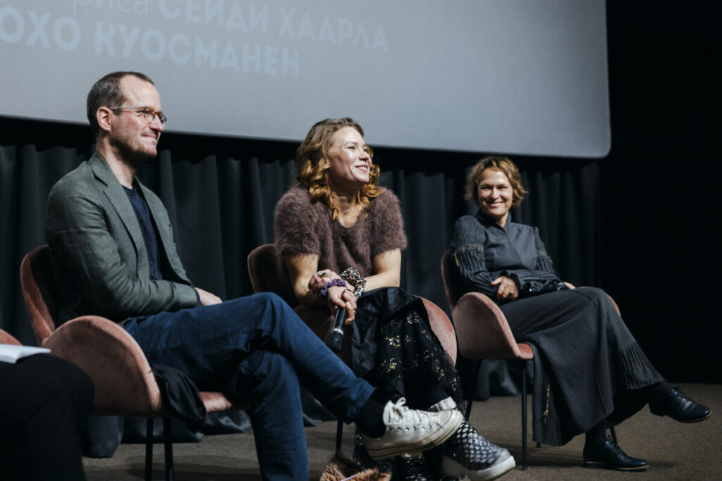 В  Санкт-Петербурге прошла премьера драмы "Купе номер 6", получившей Гран-при в Каннах