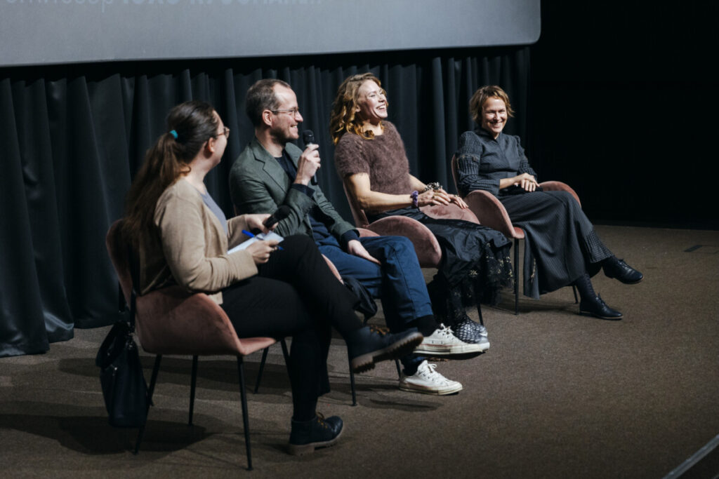 В  Санкт-Петербурге прошла премьера драмы "Купе номер 6", получившей Гран-при в Каннах