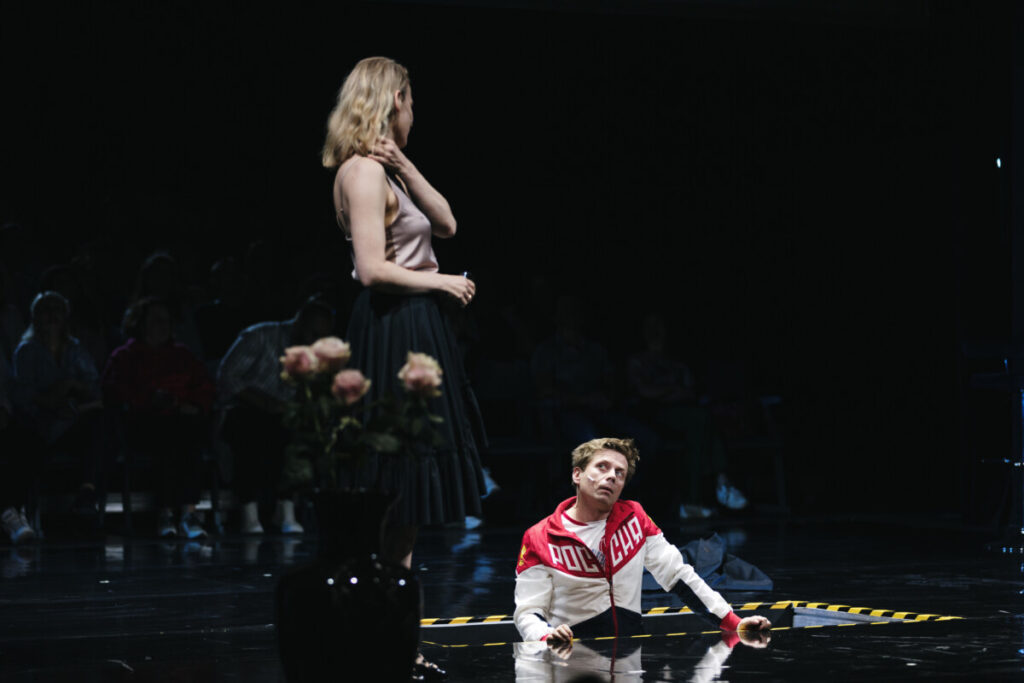 Горячая премьера июня – «Гамлет in Moscow» в Театре на Малой Бронной