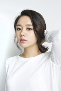 Актриса Ан Ын Джин
