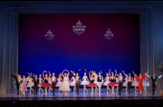 Более 163 тысяч зрителей посетили Астраханский театр оперы и балета по итогам 27-го театрального сезона