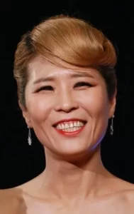 Актриса Хван Сок-чон